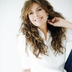 1-vest-Alice-foto-promo-e1652986460840