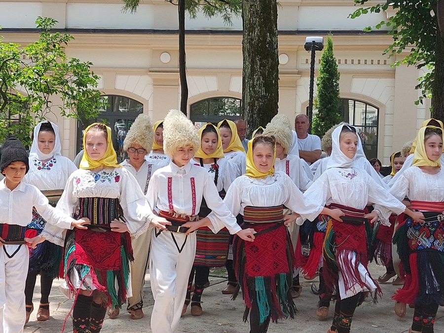 odrzhan-etno-festival-muzike-hrane-i-st