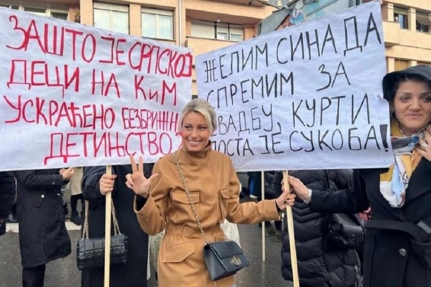 dajana-paunovi-na-protestu-srpskih-zh