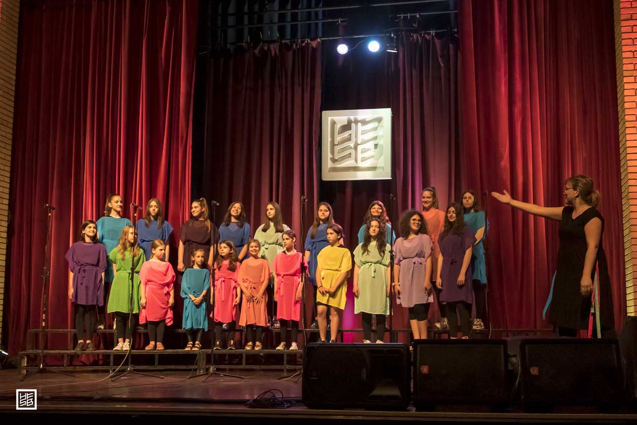 u-zrenaninu-odrzhan-9-horski-festival