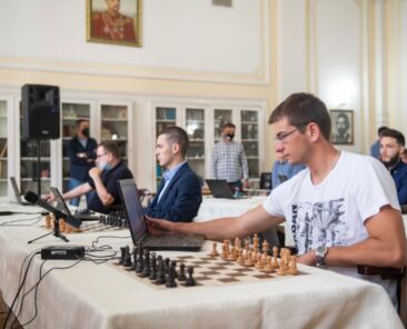 IMG-8d6df50b0d3518b1e984a06df2acb3e3-V-1