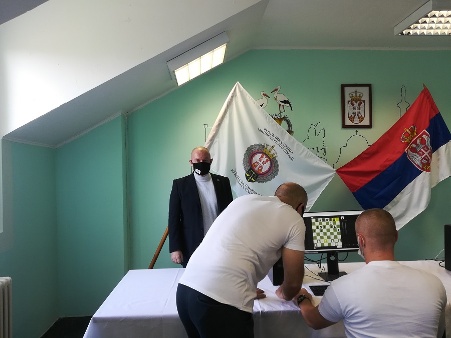 osu-enitsi-iz-srbije-uchestvuju-na-prvo