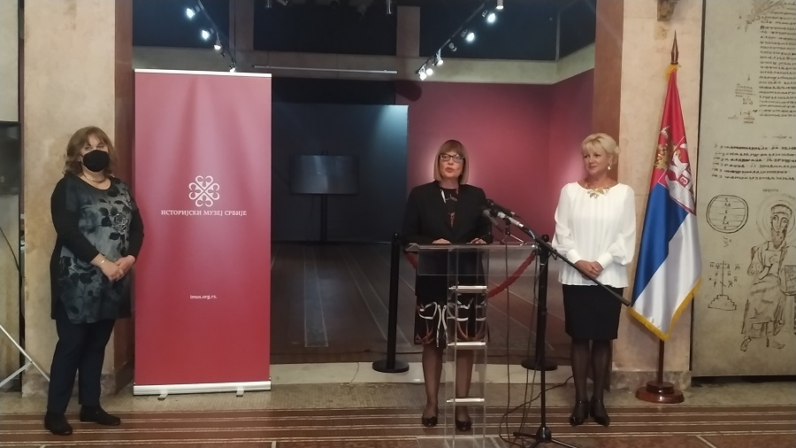 od-bidermajera-do-mediale-slikars