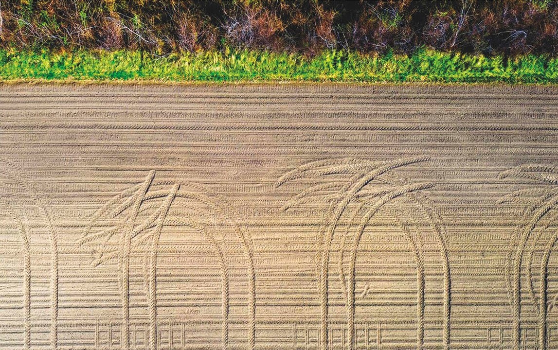 izlozba-fotografija-ljubise-tesica-akvareli-iz-vazduha