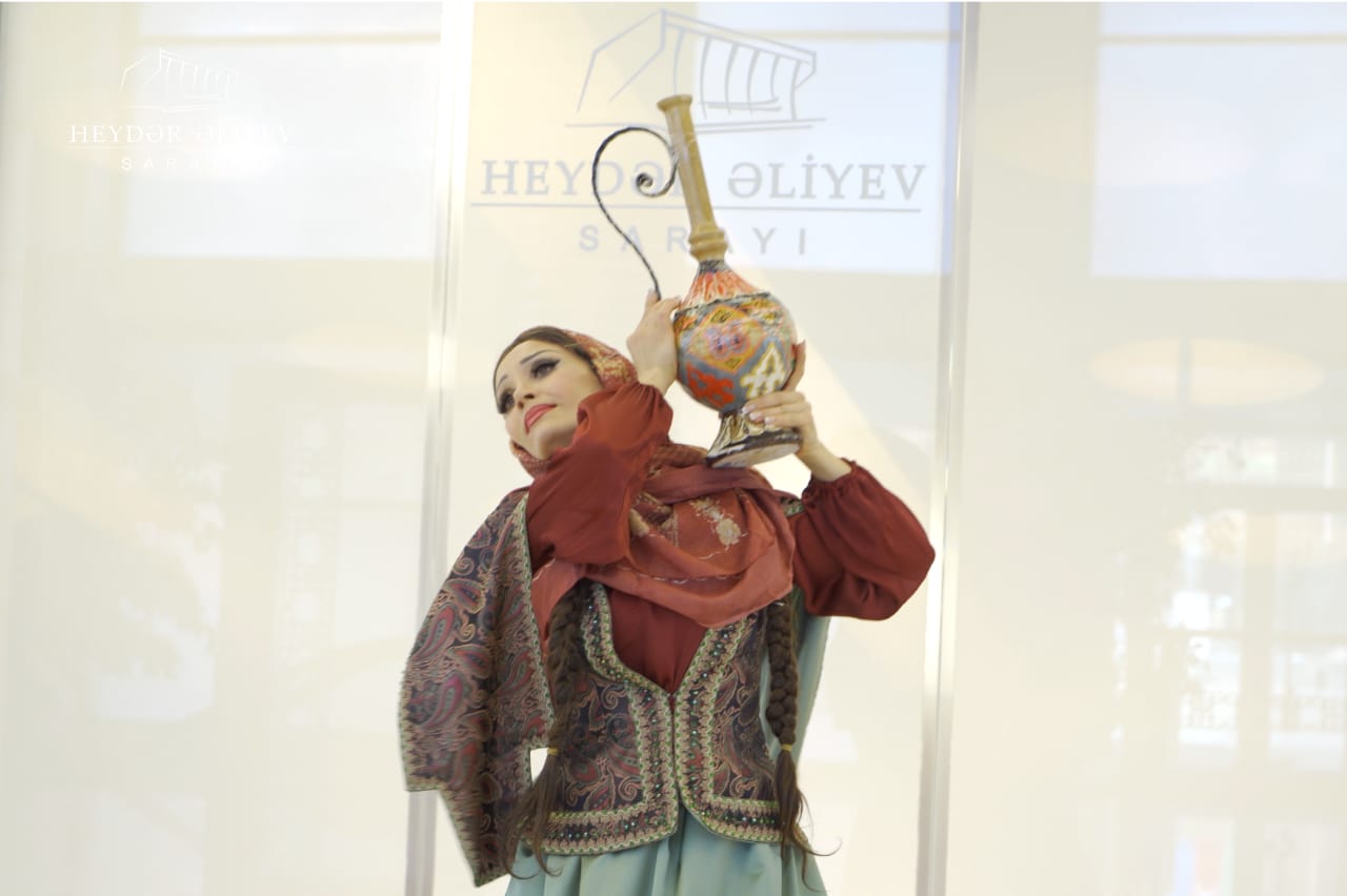 azerbejdzan-zemlja-vatre-otvara-svoja-vrata-u-beogradu