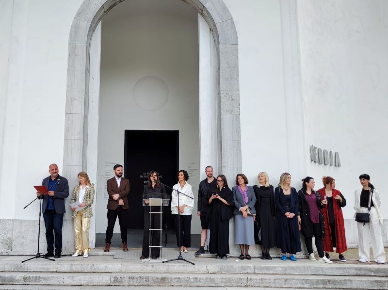 otvaranje-izlozbe-u-refleksijama-u-srpskom-paviljonu-na-18-bijenalu-arhitekture-u-veneciji
