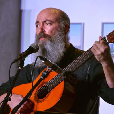 E883C88F-E0DE-4289-A67A-75544C7B3A66