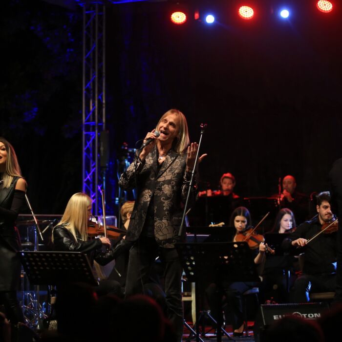 Cacak, avgust, Simfo rok koncert