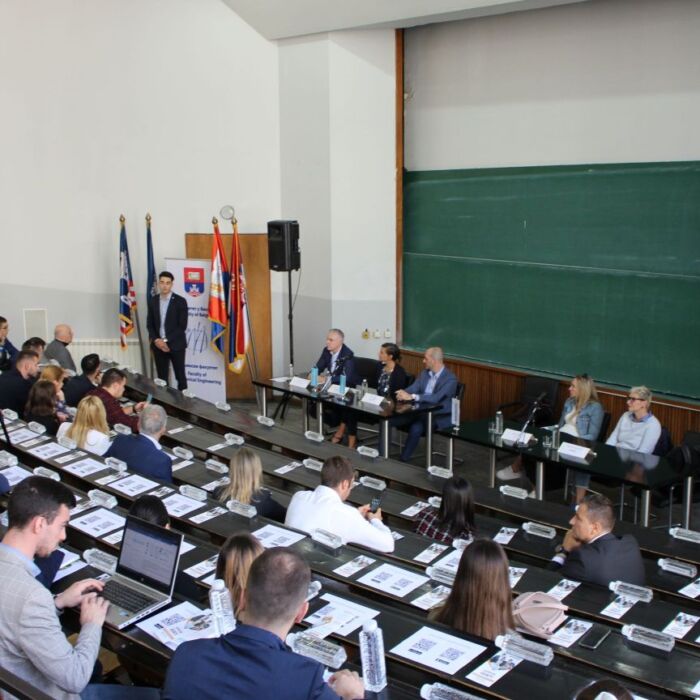 Fotografija sa prve Univerzijade apsolvenata regiona_foto Nikola Jokić