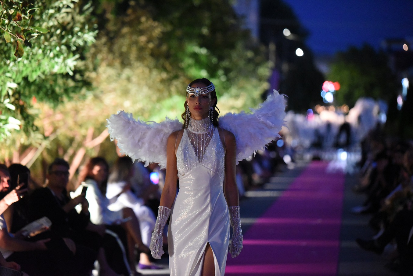 modna-revija-inspirisana-znacajnim-zenama-srpske-istorije-ps-fashion-i-cacanska-rodna