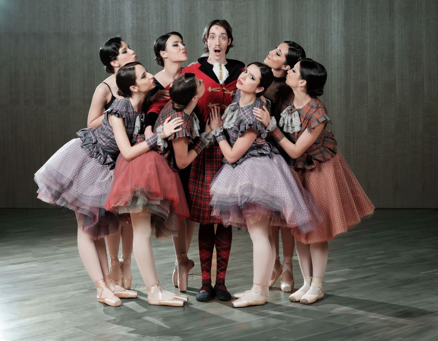 premijera-baleta-aleksandra-ilica-maskarada-u-podgorici