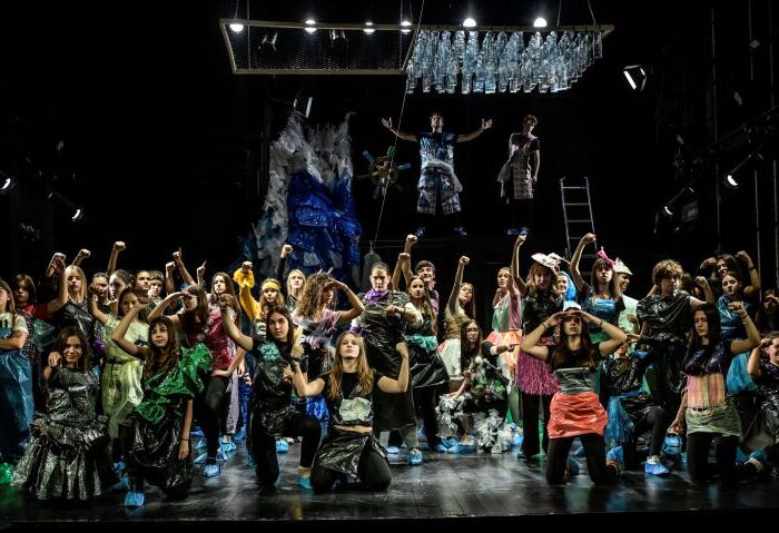 predstava Kapetan Dzon Piplfoks