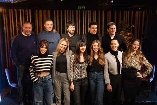 glumacka-ekipa-prijatelja-najavila-premijeru-predstave-za-16-februar