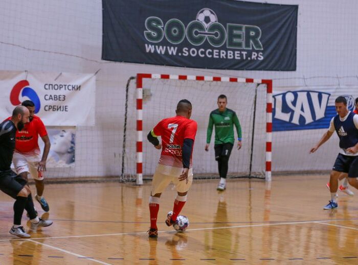 PINK - CASOPIS BORBA-SOCCER