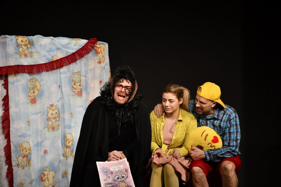 nove-predstave-u-tetaru-zmaj