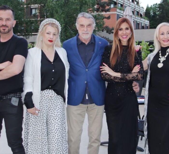 IMG-d7eac80d0c54b0e5b909b3e26094dffd-V