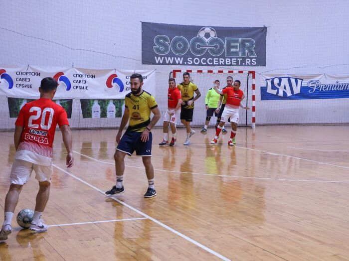 Casopis Borba-Soccer - FNS kod Pobratima FOTO ZLATNA LIGA SLOBODAN SANDIC